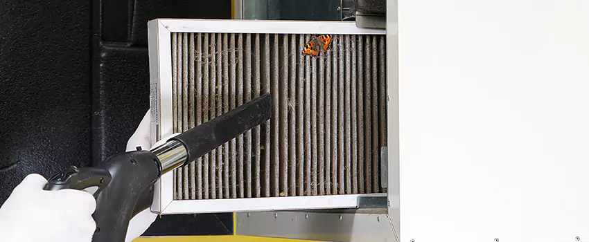 Clogged Air Duct Cleaning Process in Bloomingdale, FL