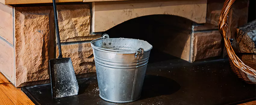 Clean The Fireplace Mantle And Hearth in Bloomingdale, Florida